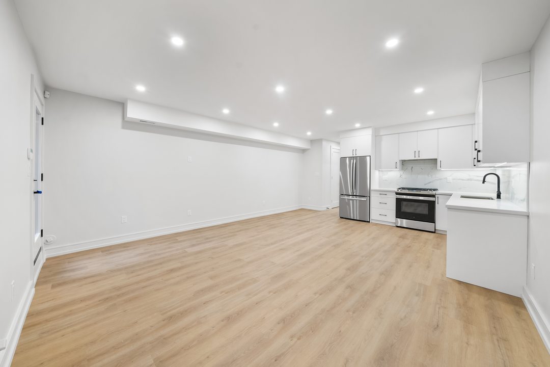 158 Dovercourt — Reside Properties